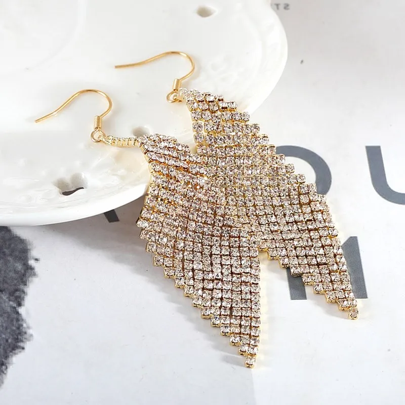 2019 Fashion Crystal Earrings Vintage Long Dangle Geometric Earrings For Women Accessories Jewelry Wedding boucle d'oreille
2019 Fashion Crystal Earrings Vintage Long Dangle Geometric Earrings For Women Accessories Jewelry Wedding boucle d'oreille