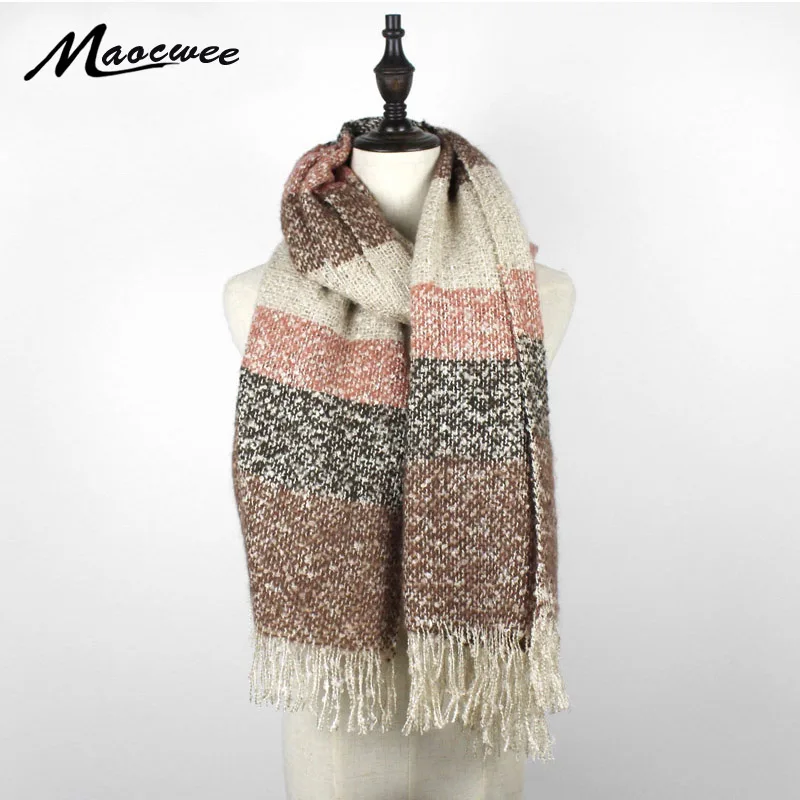 Women's Winter Blanket Scarf Knitted Bandana Warm Women's Winter Accessory Neck Scarves and Scarves Luxury Brand Plaid Scarf
Women's Winter Blanket Scarf Knitted Bandana Warm Women's Winter Accessory Neck Scarves and Scarves Luxury Brand Plaid Scarf