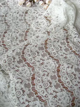 1 Yard Ivory Alencon Corded Lace Fabric Vintage Scalloped Wave lace Floral Bridal Lace for Wedding Gown, 47.24'' width
1 Yard Ivory Alencon Corded Lace Fabric Vintage Scalloped Wave lace Floral Bridal Lace for Wedding Gown, 47.24'' width