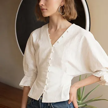 Fashion 2019 Summer Women Batwing Sleeve Elegant Blouse V Neck Solid Vintage Tops Button Chiffon Shirts
Fashion 2019 Summer Women Batwing Sleeve Elegant Blouse V Neck Solid Vintage Tops Button Chiffon Shirts