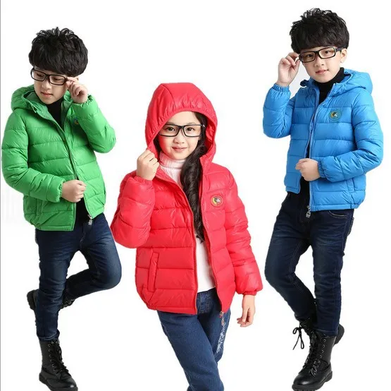 New autunm/winter children's clothing outerwear parkas down jacket for boys and girls with hat kids's clothing
New autunm/winter children's clothing outerwear parkas down jacket for boys and girls with hat kids's clothing