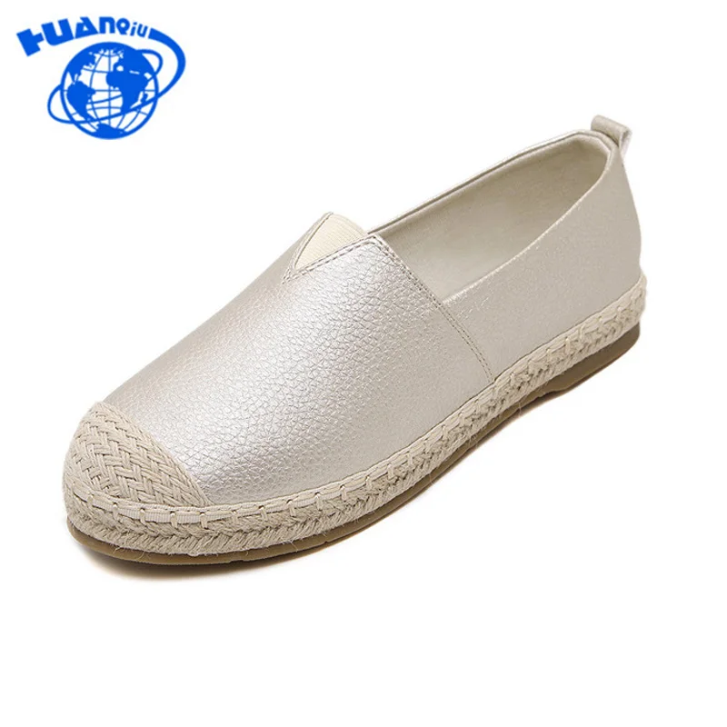 HUANQIU 2017 Women Flats Leather Oxford Shoes For Women Big Woman Vintage flat Shoes Round Toe Handmade Casual Flats PP13
HUANQIU 2017 Women Flats Leather Oxford Shoes For Women Big Woman Vintage flat Shoes Round Toe Handmade Casual Flats PP13