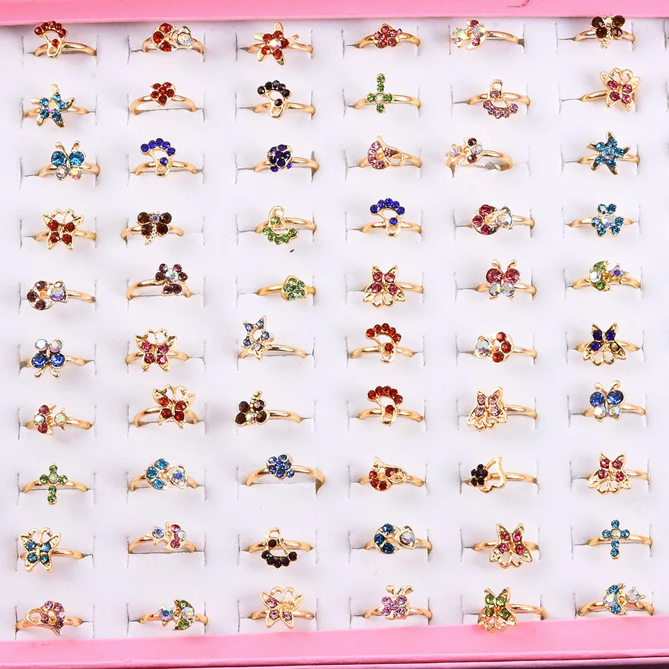 Wholesale Mixed Assorted Flower Gold Crystal Adjustable Rings Baby Kids Girls Mix Styles Party Gift Jewelry With Display Box
Wholesale Mixed Assorted Flower Gold Crystal Adjustable Rings Baby Kids Girls Mix Styles Party Gift Jewelry With Display Box