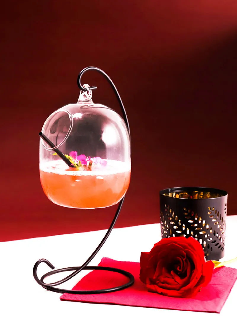New Cocktail Glass Hanging Bottle Bar Wine Cup Drink Cup fish tank Transparent glass hand-shaped fish tank
New Cocktail Glass Hanging Bottle Bar Wine Cup Drink Cup fish tank Transparent glass hand-shaped fish tank