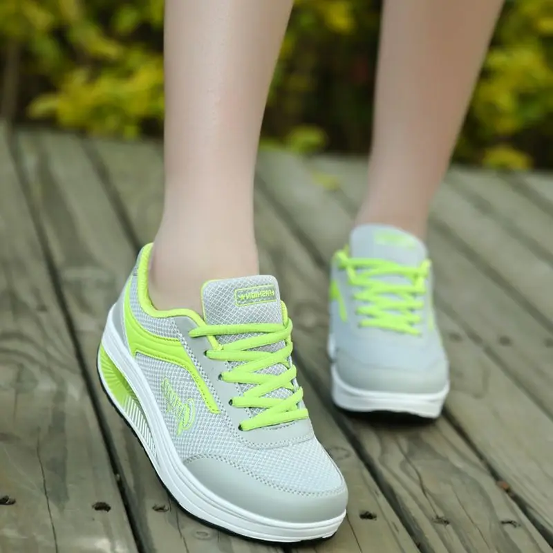 2017 Autumn sport Shoe Women Platform Body Shaping Shoes Shape Ups Fitness Shoes running Sequin Slimming Swing Shoes For Female
2017 Autumn sport Shoe Women Platform Body Shaping Shoes Shape Ups Fitness Shoes running Sequin Slimming Swing Shoes For Female
