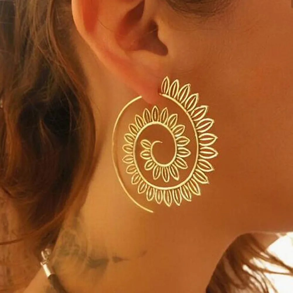Fashion Vintage Earrings Spiral Heart Alloy Dangle Bijoux Earring Charm Unique Women Party Earrings Jewelry Accessories Gifts 21
Fashion Vintage Earrings Spiral Heart Alloy Dangle Bijoux Earring Charm Unique Women Party Earrings Jewelry Accessories Gifts 21