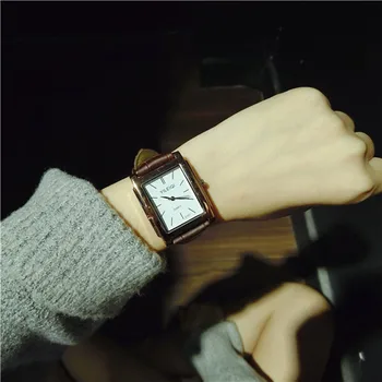 watch lover Temperament Retro Square Leather Wild Leisure Literary Student Couple Charm Watches Relogio Masculino A4
watch lover Temperament Retro Square Leather Wild Leisure Literary Student Couple Charm Watches Relogio Masculino A4