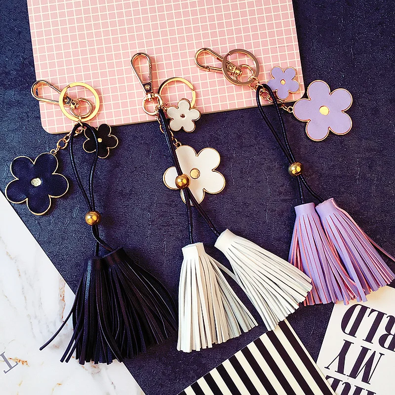 Lucky Clover PU Long Leather Tassel Keychain Flower Key Ring Women Lady Car Bag Charm Pendant Key Holder Chains Jewelry Llaveros
Lucky Clover PU Long Leather Tassel Keychain Flower Key Ring Women Lady Car Bag Charm Pendant Key Holder Chains Jewelry Llaveros