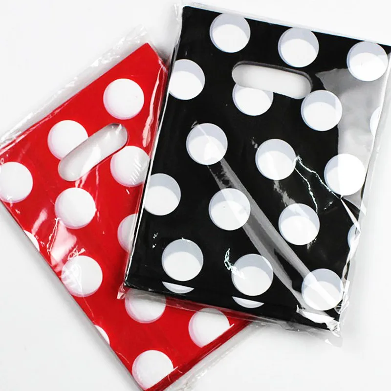 100pcs/lot Black And Red Dots Plastic Gift Bag Boutique Carrier Shopping Bags 15X20CM Plastic Gift Bags With Handles
100pcs/lot Black And Red Dots Plastic Gift Bag Boutique Carrier Shopping Bags 15X20CM Plastic Gift Bags With Handles