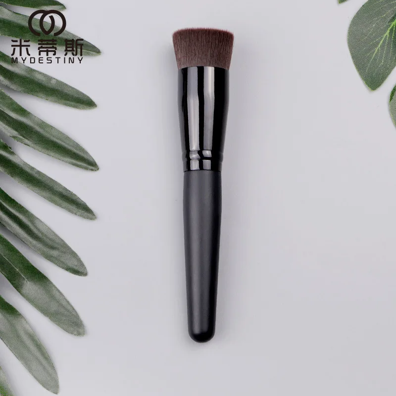 Concave type Flat foundation brush Fiber wool Foundation Brush BB cream brush Beginner Portable Cosmetic and cosmetic tool 1 pcs
Concave type Flat foundation brush Fiber wool Foundation Brush BB cream brush Beginner Portable Cosmetic and cosmetic tool 1 pcs