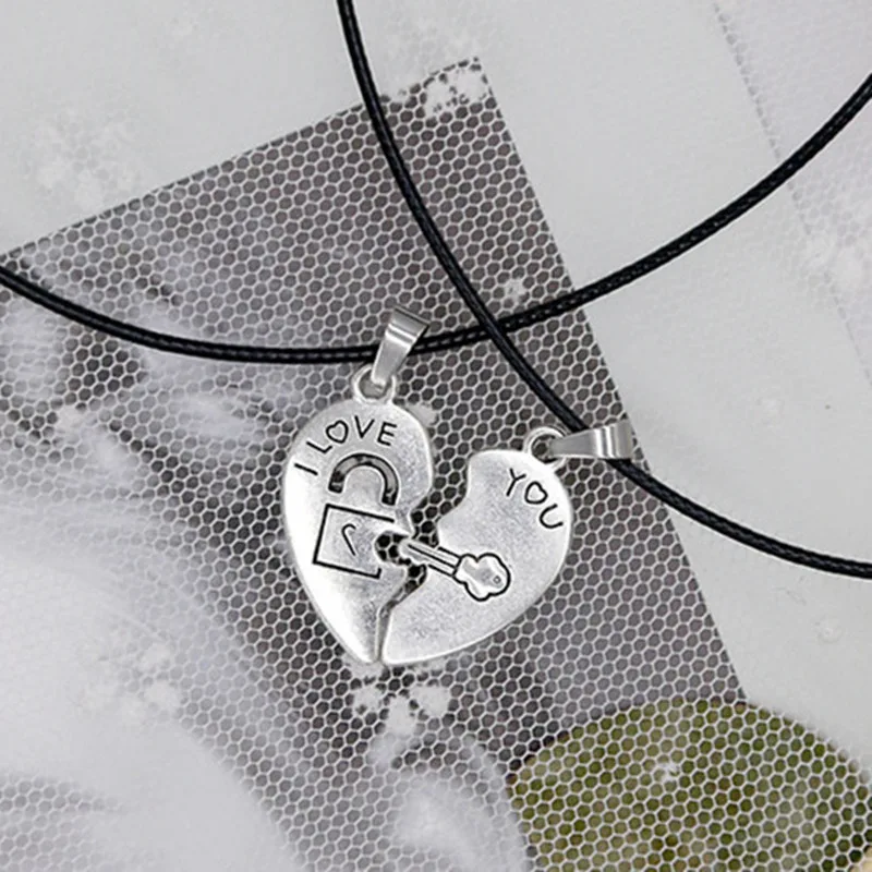 2 PCs/Set, Couple Necklace for Women and Men Black Pope Chain Paired Silver and Bronze Two pieces Hearts Pendant Necklace
2 PCs/Set, Couple Necklace for Women and Men Black Pope Chain Paired Silver and Bronze Two pieces Hearts Pendant Necklace