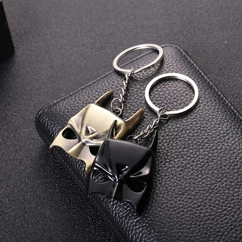 Black Panther Mask Keychain (4)