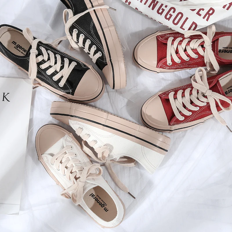 Women Canvas shoes tenis feminino lace up white black girls Sneakers canvas high quality female shoes casual women sneakers
Women Canvas shoes tenis feminino lace up white black girls Sneakers canvas high quality female shoes casual women sneakers