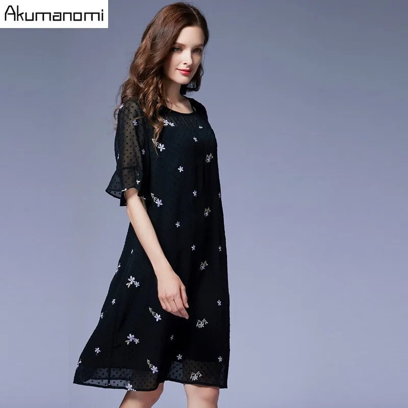 Chiffon Dress Women Summer High Quality Plus Size O-neck Short-sleeve Floral Embroidery Dress Free Shipping Vestidos Verano Robe
Chiffon Dress Women Summer High Quality Plus Size O-neck Short-sleeve Floral Embroidery Dress Free Shipping Vestidos Verano Robe