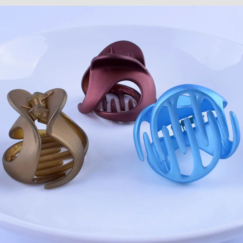 1 pcs Korean Style Women Ladies Hair Crab Clamp Acrylic Barrettes For Girls Hair Claw Fashion Hair Accessories Vintage Hairpins
1 pcs Korean Style Women Ladies Hair Crab Clamp Acrylic Barrettes For Girls Hair Claw Fashion Hair Accessories Vintage Hairpins