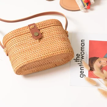 JHD-Rattan Beach Basket Bag Retro Hand-Woven Straw Crossbody Bag Pu Strap Box Shape Small Handbags Nurse Bag
JHD-Rattan Beach Basket Bag Retro Hand-Woven Straw Crossbody Bag Pu Strap Box Shape Small Handbags Nurse Bag