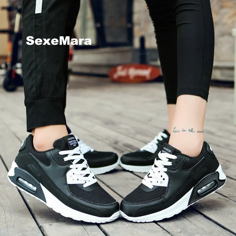 2018 Women sneakers Flynit Air damping sport shoes men running shoes for men on foot trainers woman zapatos de mujer size 35-46
2018 Women sneakers Flynit Air damping sport shoes men running shoes for men on foot trainers woman zapatos de mujer size 35-46