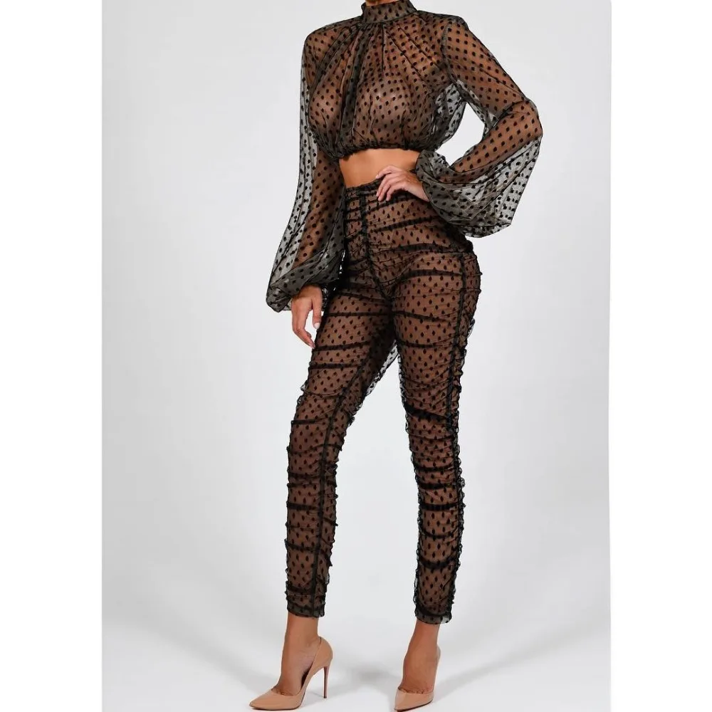 New 2 Piece Set Women Fashion Summer Sexy Long Sleeve See Through Spots fold net yarn splicing coat and Long Pants
New 2 Piece Set Women Fashion Summer Sexy Long Sleeve See Through Spots fold net yarn splicing coat and Long Pants
