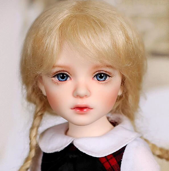 1/6 scale nude BJD kid girl YOSD Joint doll Resin figure model toy gift,not include clothes,shoes,wig and other accessories 2222
1/6 scale nude BJD kid girl YOSD Joint doll Resin figure model toy gift,not include clothes,shoes,wig and other accessories 2222
