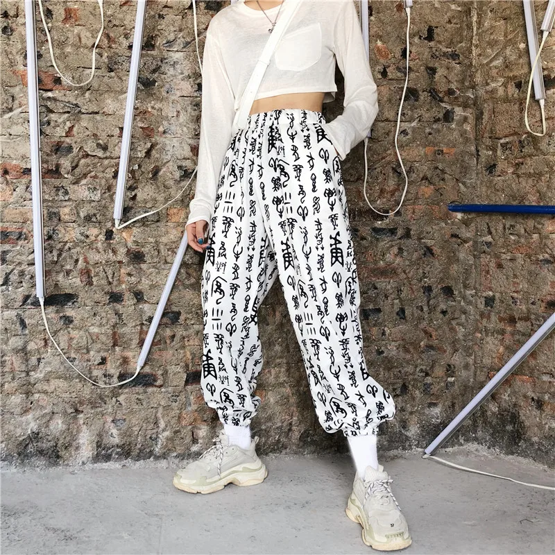 Spring Women Korean Ulzzang Casual Pants Harajuku BF Style Hip Hop Street Trousers Letter Print Sweat Pants Fashion Harem Pants
Spring Women Korean Ulzzang Casual Pants Harajuku BF Style Hip Hop Street Trousers Letter Print Sweat Pants Fashion Harem Pants