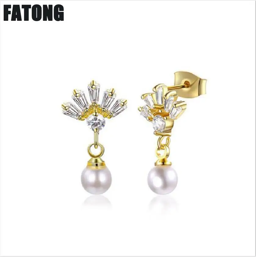 925 sterling silver earrings female Korean fashion jewelry wholesale crown pearl earrings J0262
925 sterling silver earrings female Korean fashion jewelry wholesale crown pearl earrings J0262