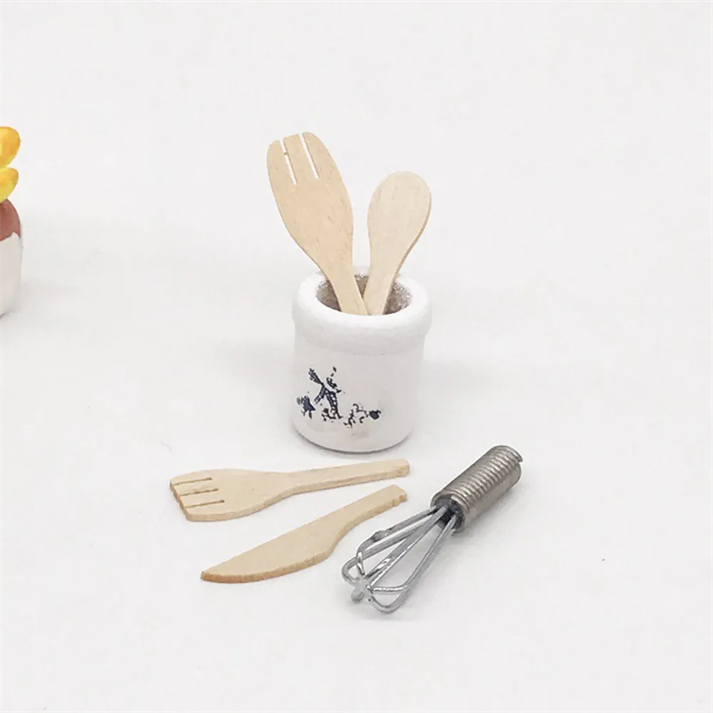 1:12 Dollhouse Wooden Kitchen Fork Metal Whisk Jar Set Miniature Furniture Room Doll Decoration collection Kids pretend Toy C605
1:12 Dollhouse Wooden Kitchen Fork Metal Whisk Jar Set Miniature Furniture Room Doll Decoration collection Kids pretend Toy C605