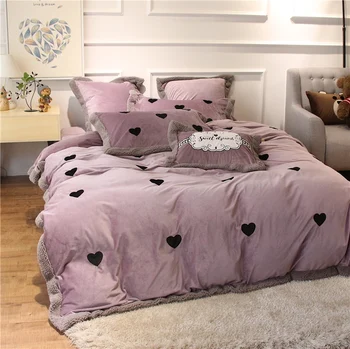 Luxury Velvet Flannel Sweet Heart Bedding Set Warm Fleece Applique Duvet Cover Bed Sheet Pillowcases Queen King Size 4/6/7Pcs
Luxury Velvet Flannel Sweet Heart Bedding Set Warm Fleece Applique Duvet Cover Bed Sheet Pillowcases Queen King Size 4/6/7Pcs