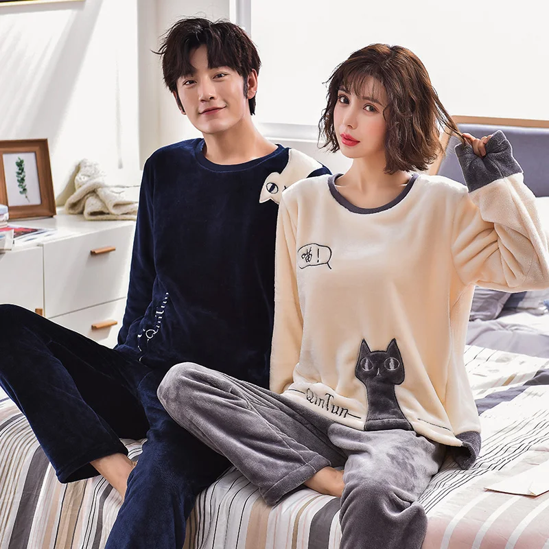 Cold Winter Cartoon Cat Pyjamas Flannel Pajamas Set Women and Men Sleepwear Pajama Sets Pijamas Mujer Female Pyjamas Home Clothe
Cold Winter Cartoon Cat Pyjamas Flannel Pajamas Set Women and Men Sleepwear Pajama Sets Pijamas Mujer Female Pyjamas Home Clothe