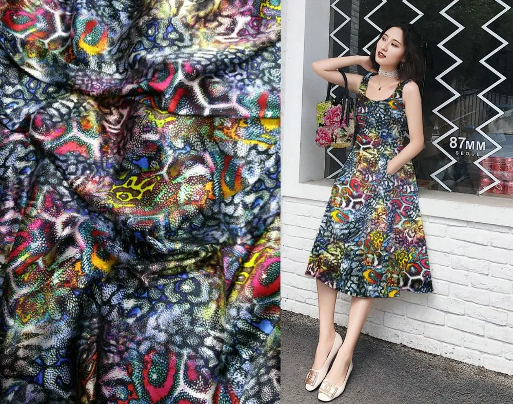 Telas Quality Super Woven strech silk Satin Fabric pattern camouflage tissus patchwork flowers Print Textile dresses Material
Telas Quality Super Woven strech silk Satin Fabric pattern camouflage tissus patchwork flowers Print Textile dresses Material