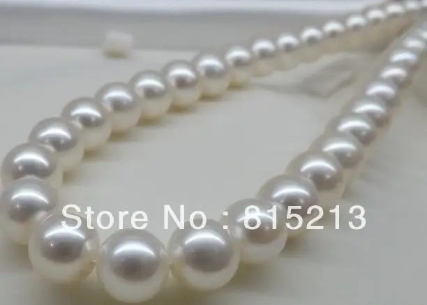 ddh001470 PERFECT ROUND AAA 18"13MM SOUTH SEA GENUINE WHITE PEARL NECKLACE
ddh001470 PERFECT ROUND AAA 18"13MM SOUTH SEA GENUINE WHITE PEARL NECKLACE
