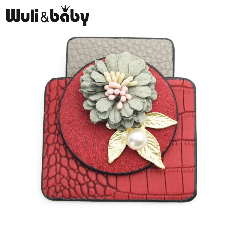 Wuli&baby Red Blue Perfume Bottle Style Brooches Women Leather Flower Brooch Pins
Wuli&baby Red Blue Perfume Bottle Style Brooches Women Leather Flower Brooch Pins