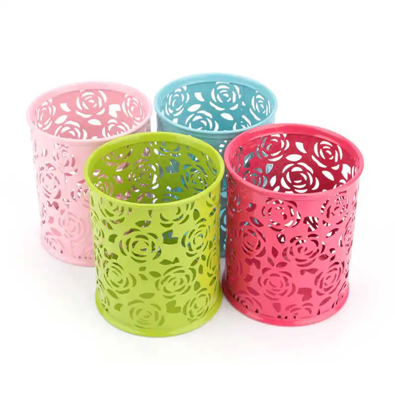 Flower Plastic Pen Pot Containers Makeup Brush Storage Blue Pink Hollow Floral Pencil Holder Desk Pen Metal Organizer
Flower Plastic Pen Pot Containers Makeup Brush Storage Blue Pink Hollow Floral Pencil Holder Desk Pen Metal Organizer