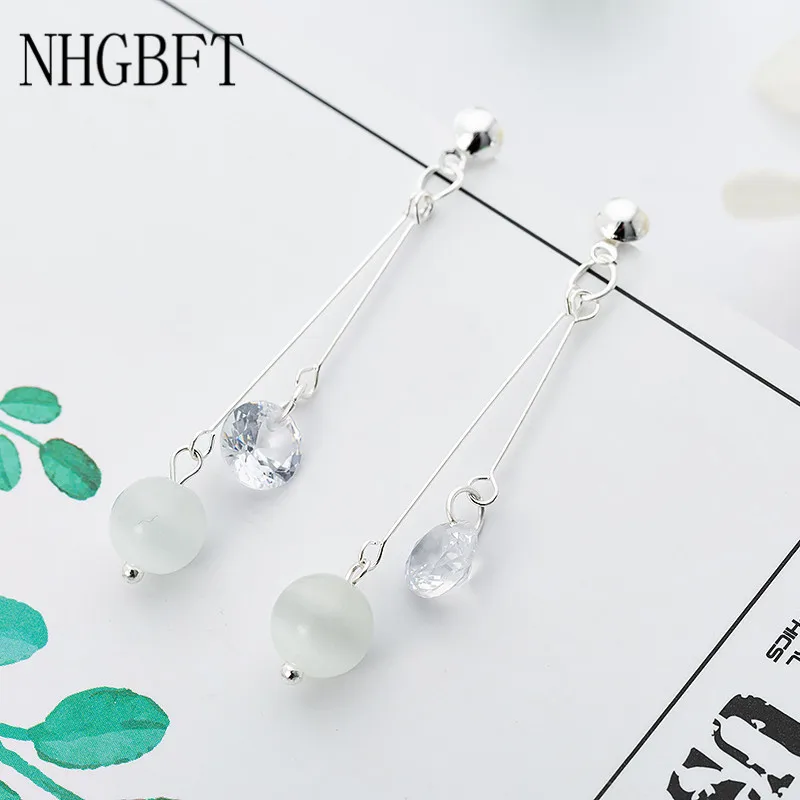 NHGBFT Long section Tassel CZ Earrings For Women Simple Drop Earrings Female Jewelry Dropshipping
NHGBFT Long section Tassel CZ Earrings For Women Simple Drop Earrings Female Jewelry Dropshipping