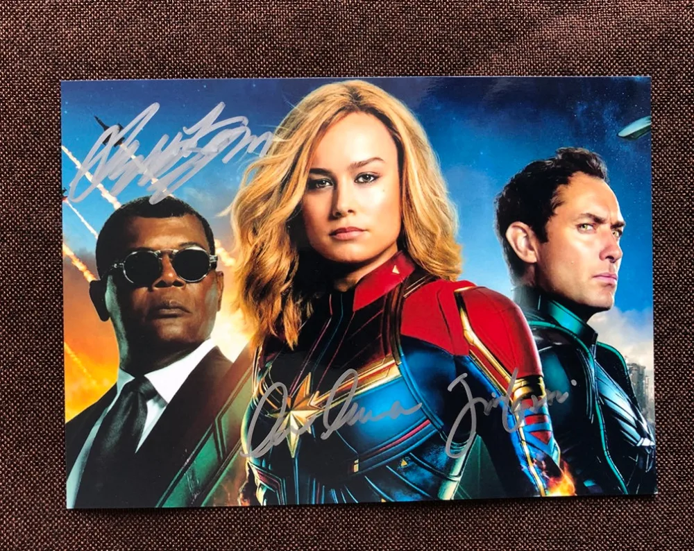 hand signed Captain Marvel Brie Larson Samuel L. Jackson Jude Law autographed original photo 5*7 032019B
hand signed Captain Marvel Brie Larson Samuel L. Jackson Jude Law autographed original photo 5*7 032019B