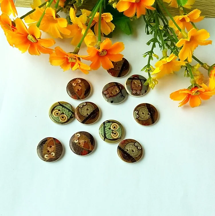 100pcs Owl Shape 2 Holes Natural Wooden buttons Decorative Accessories Round Cabochons Scrapbooking 20mm Crafts Sewing Supplies
100pcs Owl Shape 2 Holes Natural Wooden buttons Decorative Accessories Round Cabochons Scrapbooking 20mm Crafts Sewing Supplies