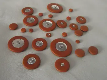 5 set soprano Saxophone pads Great material sax parts
5 set soprano Saxophone pads Great material sax parts