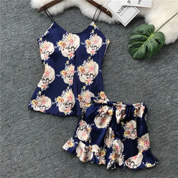 Women's Sexy Satin Print Sling Sleepwear Lingerie Nightwear Underwear Sleeveless Casual Four seasons Boyshort silk pajamas 1 Set
Women's Sexy Satin Print Sling Sleepwear Lingerie Nightwear Underwear Sleeveless Casual Four seasons Boyshort silk pajamas 1 Set