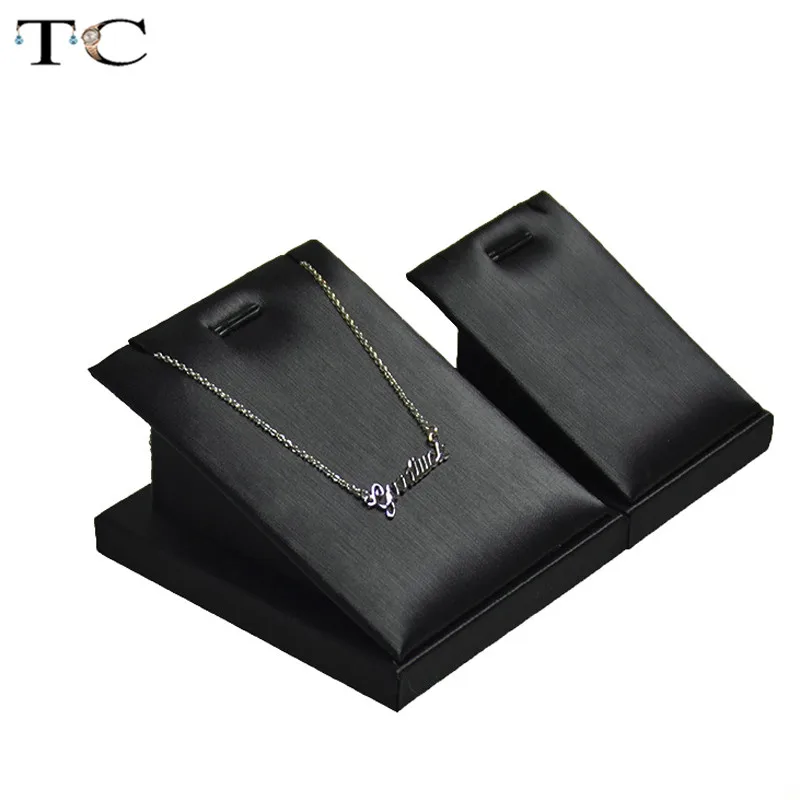 3pcs/lot High Quality PU Leather Display Stand for Jewelry Pendant Stands Earrings Holder Jewelry Showcases Organizer
3pcs/lot High Quality PU Leather Display Stand for Jewelry Pendant Stands Earrings Holder Jewelry Showcases Organizer