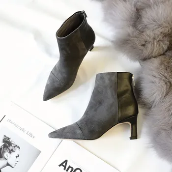 MLJUESE 2020 women soft ankle boots Kid Suede pointed toe high heels boots autumn spring soft boots party dress size 40
MLJUESE 2020 women soft ankle boots Kid Suede pointed toe high heels boots autumn spring soft boots party dress size 40