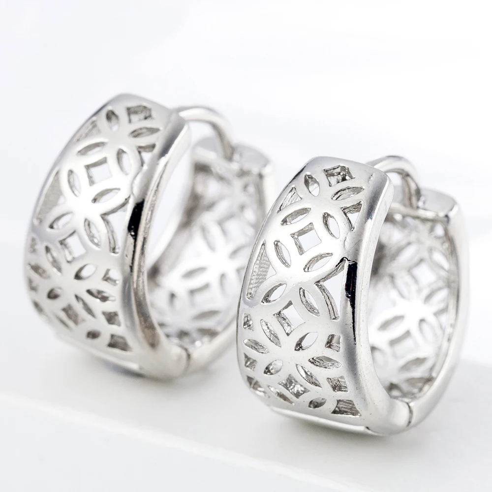 Wholesale Fashion Earrings Anniversary Party Accessories Nice Women Mother's Gift 925 Sterling Silver Color High Quality
Wholesale Fashion Earrings Anniversary Party Accessories Nice Women Mother's Gift 925 Sterling Silver Color High Quality
