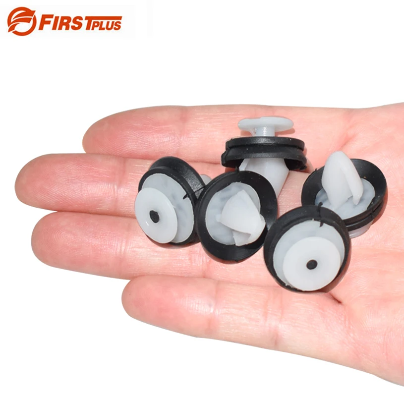 100 x Auto Plastic Rivets Car Door Trim Panel Fastener Fender Bumper Retainer Clips For Ford Focus Mondeo For Fiesta Expedition
100 x Auto Plastic Rivets Car Door Trim Panel Fastener Fender Bumper Retainer Clips For Ford Focus Mondeo For Fiesta Expedition