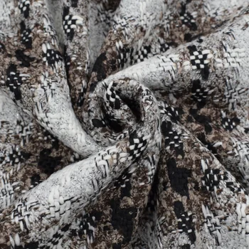 Black And White Mixing Plaid Yarn Dyed Tweed Fabric For Dress Coat Weaving Fabrics Costura Vestidos Telas Cloth Tissu au Metre
Black And White Mixing Plaid Yarn Dyed Tweed Fabric For Dress Coat Weaving Fabrics Costura Vestidos Telas Cloth Tissu au Metre