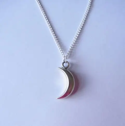 Vintage Silver 3D Moon Crescent Necklace Charms Choker Collar Statement Necklace Pendant Jewelry Women Gift Accessories DIY B167
Vintage Silver 3D Moon Crescent Necklace Charms Choker Collar Statement Necklace Pendant Jewelry Women Gift Accessories DIY B167