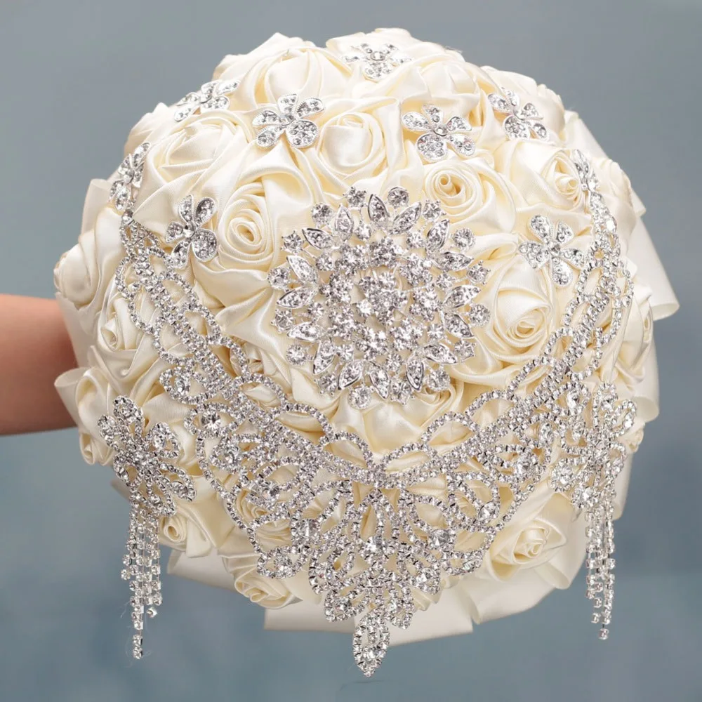 18CM Silk Rose Wedding Bouquet Rhinestone Fringe Ribbon Bridal Bouquet Handmade Artificial Flowers Customize Bouquet de mariage
18CM Silk Rose Wedding Bouquet Rhinestone Fringe Ribbon Bridal Bouquet Handmade Artificial Flowers Customize Bouquet de mariage