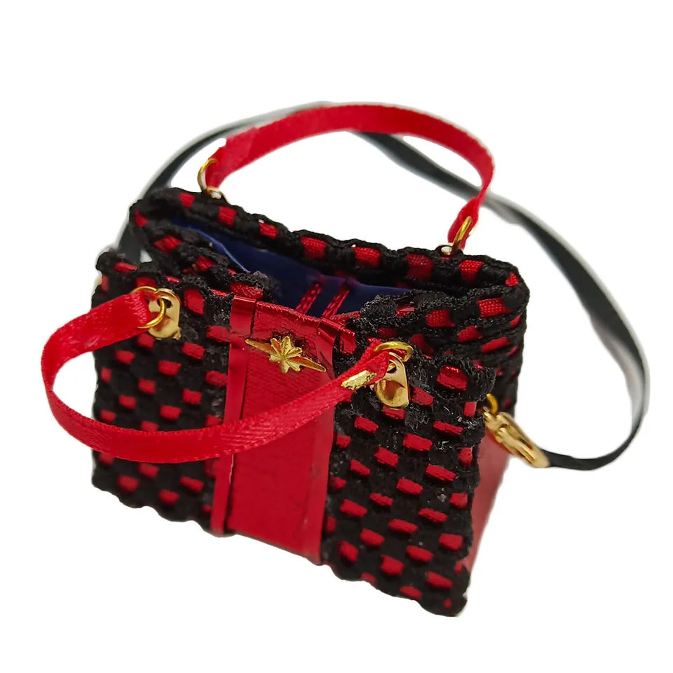100 % Handmade Splice Bjd 1/6 1/4 1/3 Doll Handbag Mini Square Single Shoulder Bag Accessories Collectible For Player DIY Toy
100 % Handmade Splice Bjd 1/6 1/4 1/3 Doll Handbag Mini Square Single Shoulder Bag Accessories Collectible For Player DIY Toy