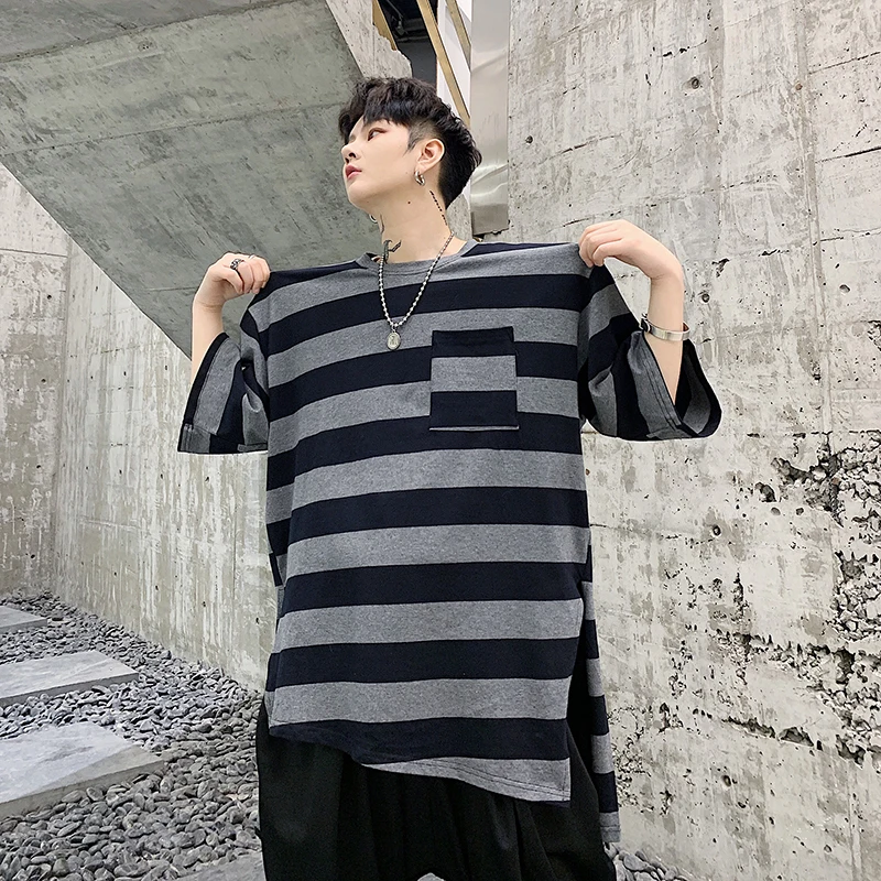 Summer New T Shirt Men's Fashion Striped Casual Short-sleeved Tshirt Man Streetwearet Trend Wild Hip-hop Loose Cotton T-shirt
Summer New T Shirt Men's Fashion Striped Casual Short-sleeved Tshirt Man Streetwearet Trend Wild Hip-hop Loose Cotton T-shirt