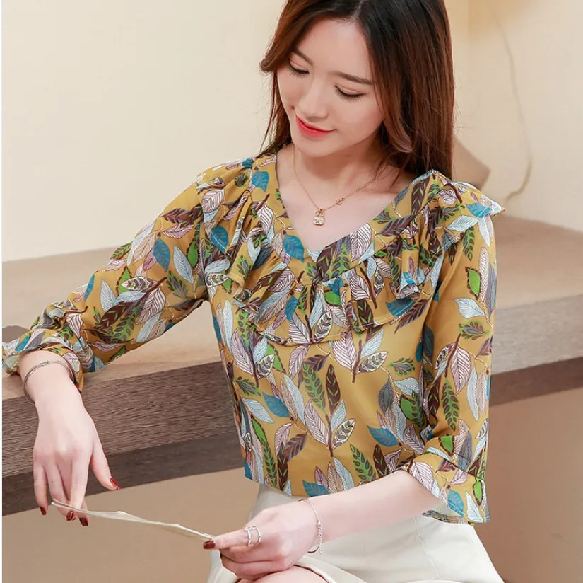 New Fashion Printed V Collar Summer Temperament Short Sleeve Floral Sweet Chiffon Shirts Blouses
New Fashion Printed V Collar Summer Temperament Short Sleeve Floral Sweet Chiffon Shirts Blouses
