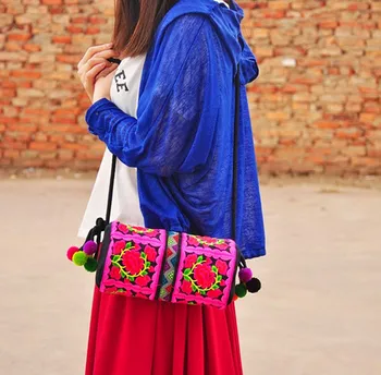 New Arrival Ethnic embroidery Waist drum small bags Vintage fashion Pompom Messenger Bags / Women handbags CA024
New Arrival Ethnic embroidery Waist drum small bags Vintage fashion Pompom Messenger Bags / Women handbags CA024