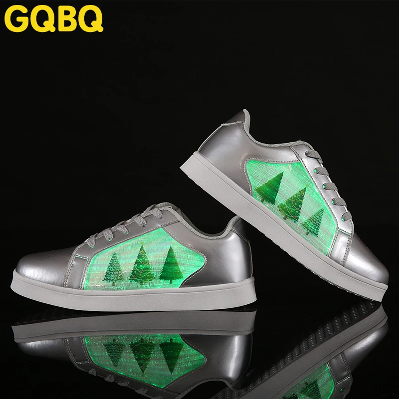 Children safety Luminous Sports Shoes Christmas Kids LED Quality Leather Shoes USB Rechargeable Kids Sneakers kids Walking Shoes
Children safety Luminous Sports Shoes Christmas Kids LED Quality Leather Shoes USB Rechargeable Kids Sneakers kids Walking Shoes