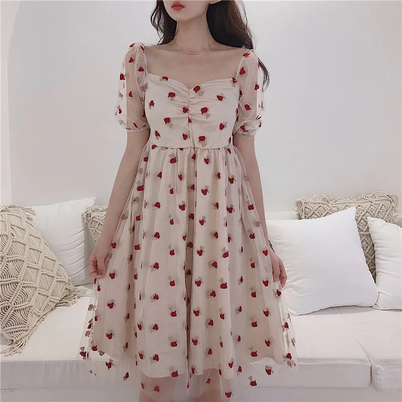 2019 Summer Korean Sweet Embroidery Strawberry Dresses Women Elegant Transparent Lace Dresses Puff Sleeve Fairy Vintage Dress
2019 Summer Korean Sweet Embroidery Strawberry Dresses Women Elegant Transparent Lace Dresses Puff Sleeve Fairy Vintage Dress